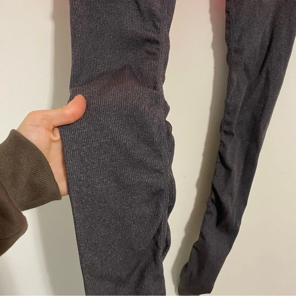 Alo Yoga Goddess Leggings Hot Pink and Gray size Small